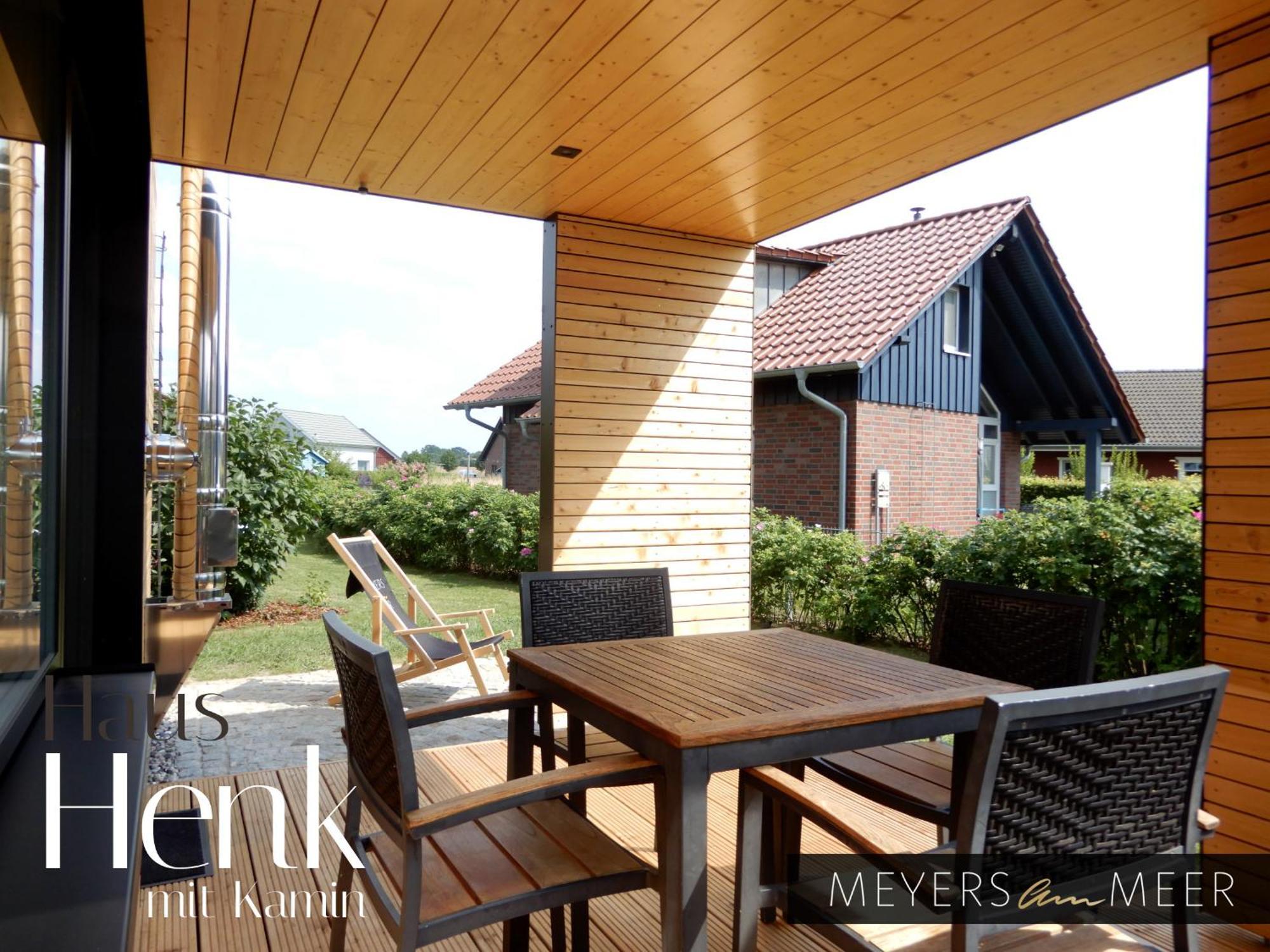 Schickes Holzchalet "Henk" - Mit Kamin - Ostsee Strand 500M - 4 Personen - By "Meyers Am Meer" Zierow Exterior photo
